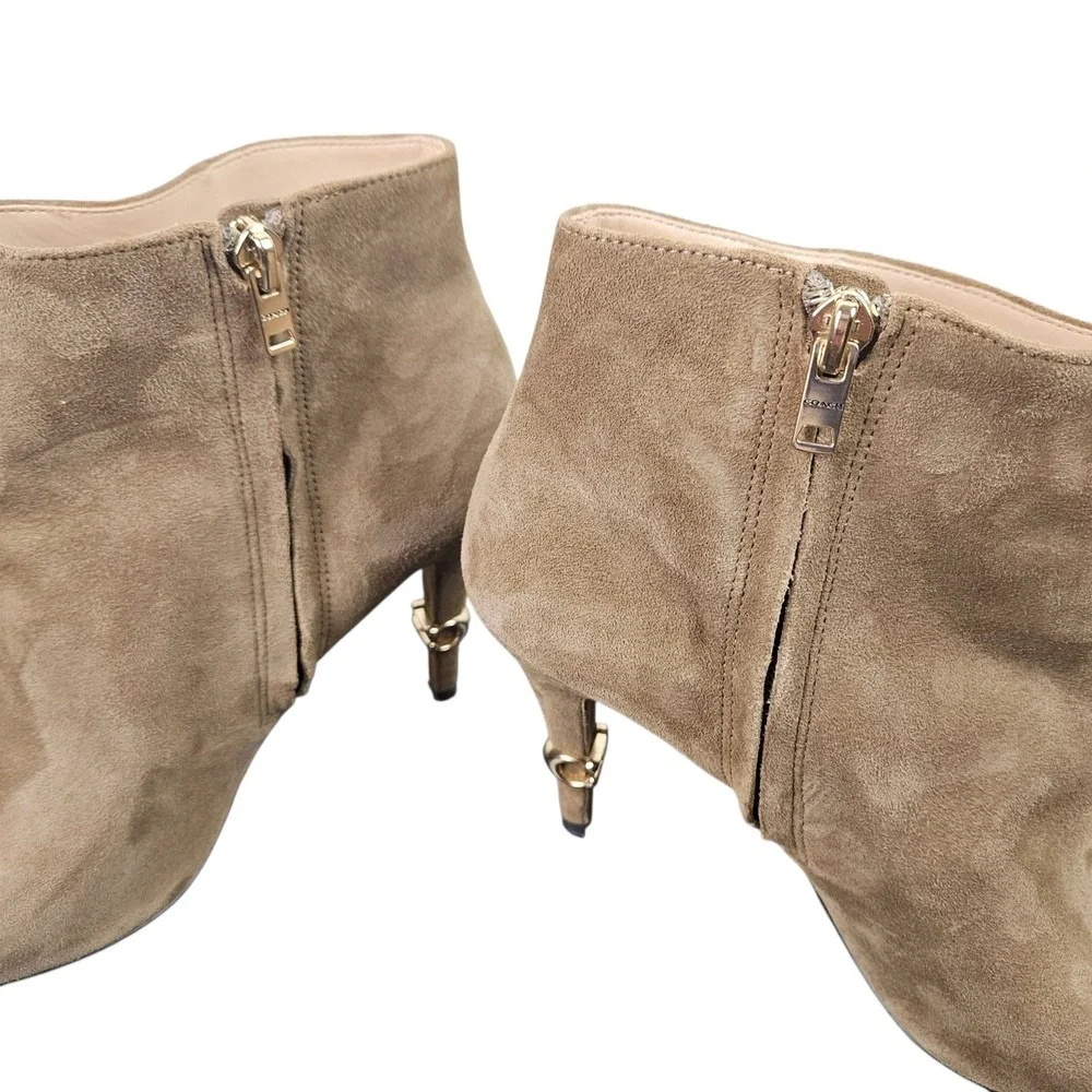 COACH Suede Peep Toe Ankle Booties‎ Taupe Gold Accent Heel Zip Size 8.5B